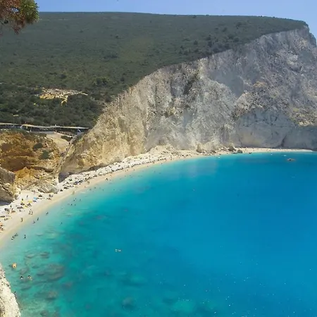 White House Дом отдыха *